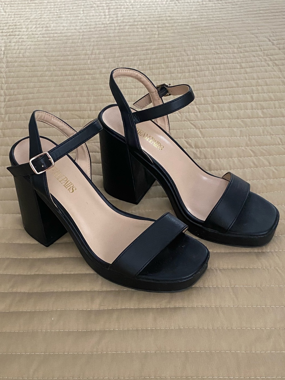 Block heel sandals
